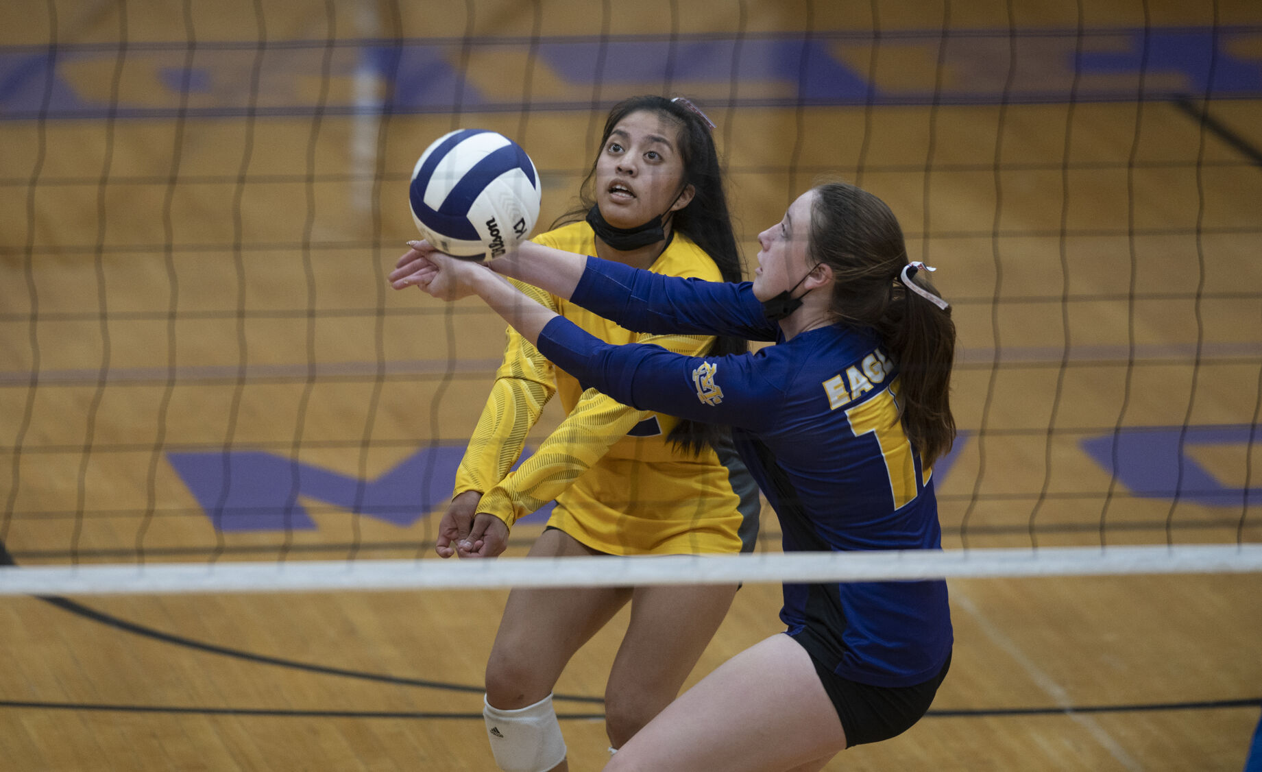 Civic Memorial vs. Alton Marquette